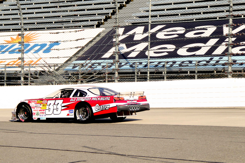 Illustration for article titled Turning a blank Latemodel Stock Car into a Beautiful 2014 Corvette